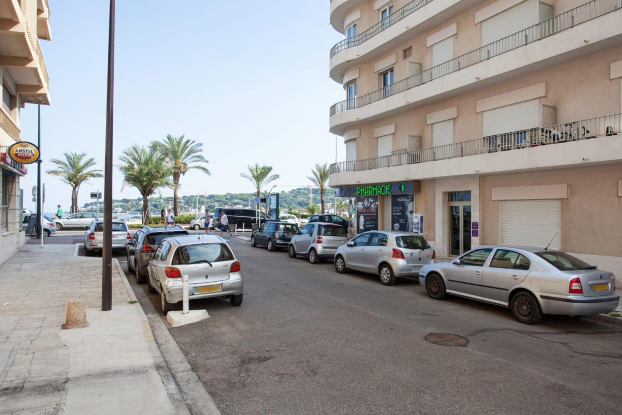 T2 Spacieux Avec Balcon à Quelques Pas Du Vieil - Welkeys